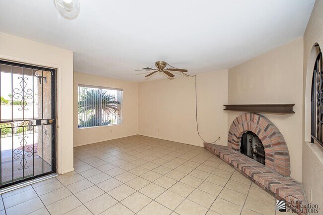 Photo - 2045 S 14th Ave Unidad 41