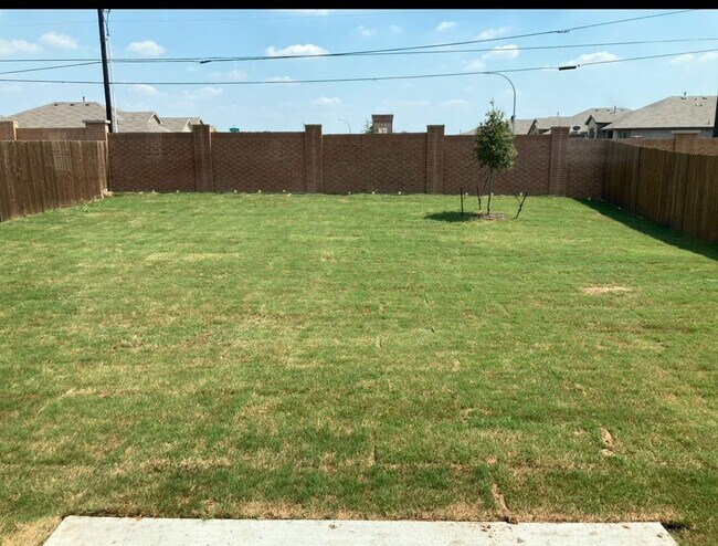 Photo - 6317 Bollard Dr