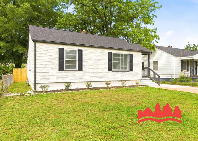 Photo - 297 Eastview St
