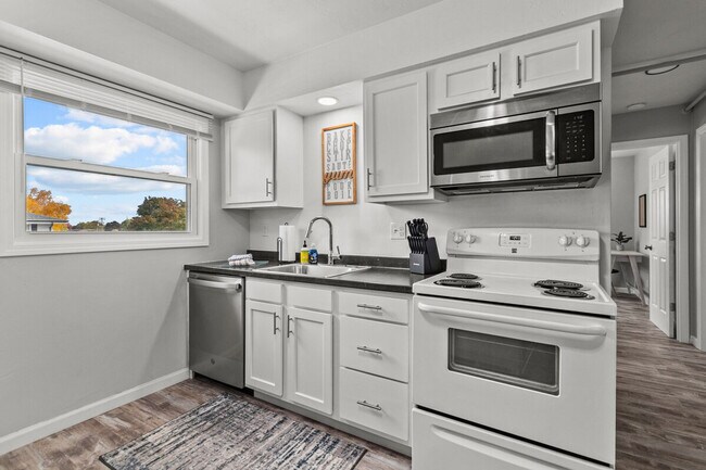 Photo - 2713 N Locust St Unit ID1296545P