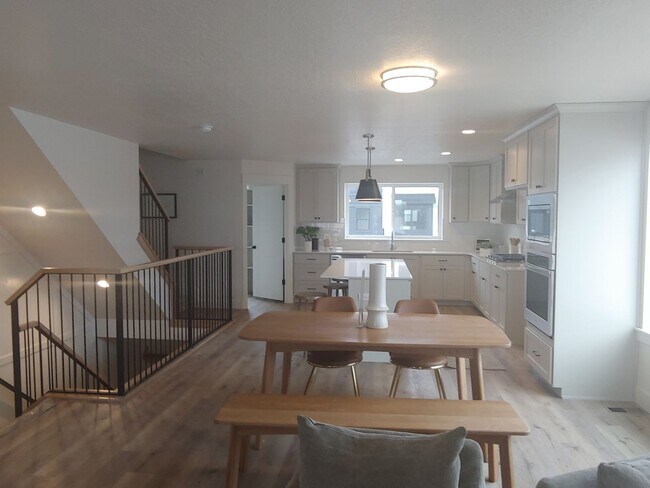 Photo - Townhome in Prime American Fork Location