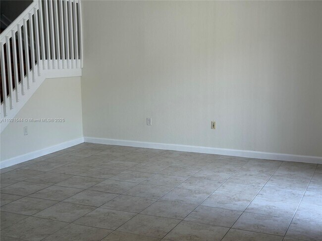 Photo - 17330 SW 153rd Ave