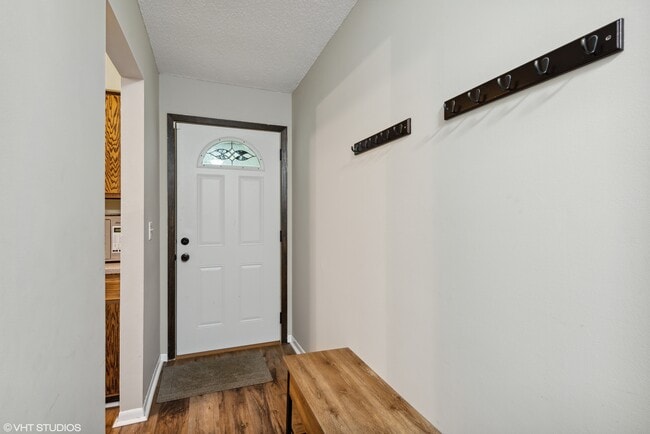 Photo - 8344 69th St S