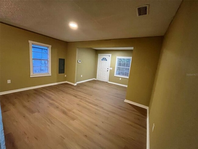 Photo - 2013 Oceanview Pl