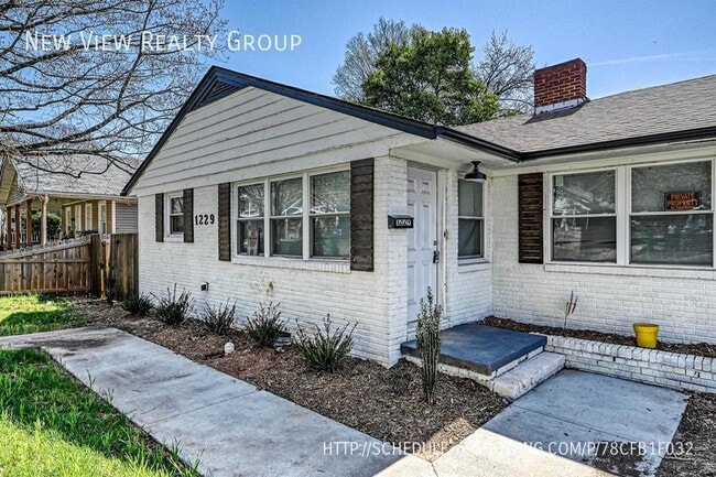 Building Photo - 1229 Effingham Rd