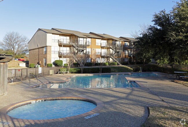 Photo - Westdale Hills Doral