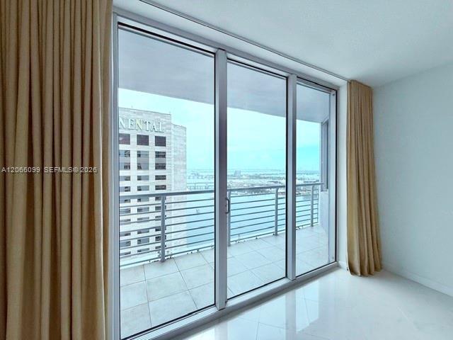 Photo - 335 S Biscayne Blvd Unidad 3408