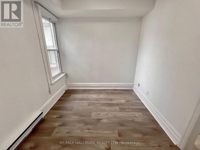 Photo - 454 Bloor St W Unité 1