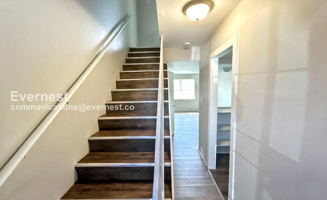 Photo - 1512 11th Ave N