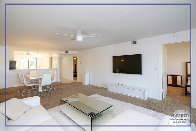 Photo - 5754 Deauville Cir