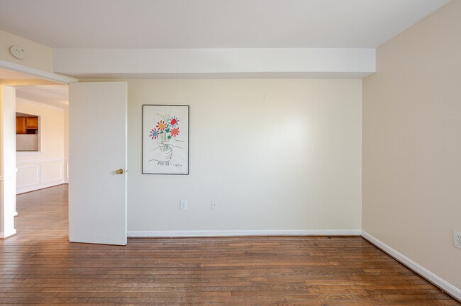 Photo - 730 7th St SE Unit #32