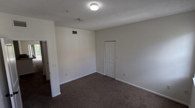 Photo - 5800 W Sample Rd Unidad 307