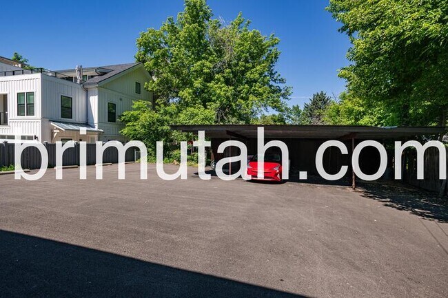Photo - 2590 S 800 E