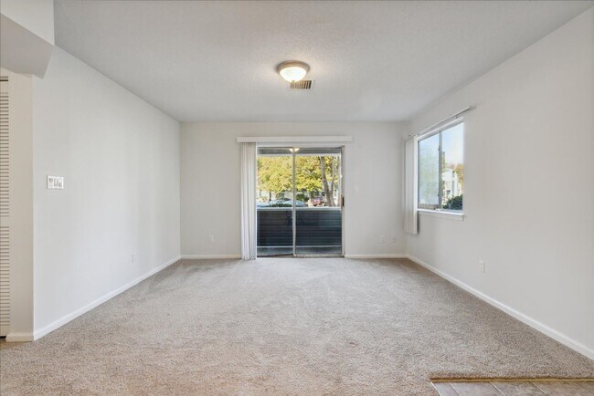 Photo - Nantucket - Oyster Point