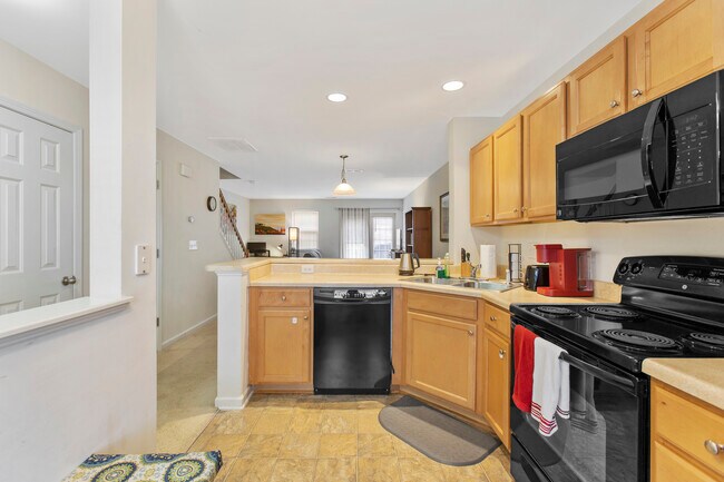 Photo - 7915 Averette Hill Dr