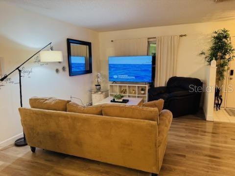 Photo - 18385 Hottelet Cir