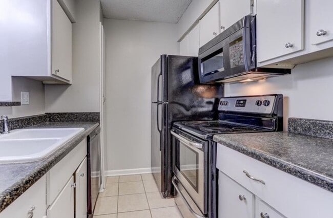 Photo - 2BD/1.5BA Townhouse located on the Germantown/Memphis Line!