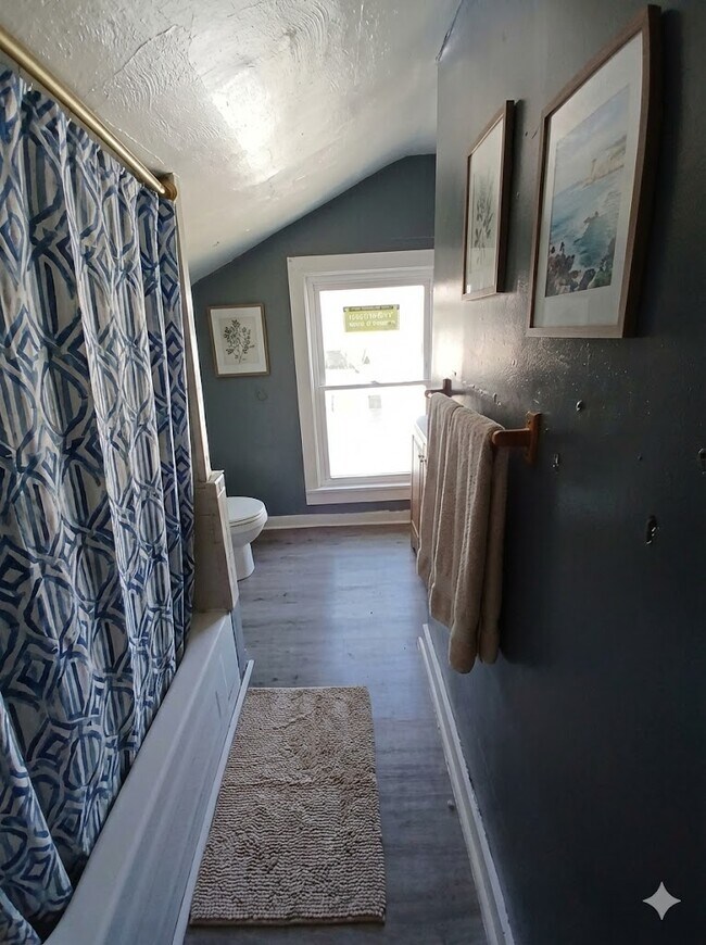 Photo - 1924 Latham St