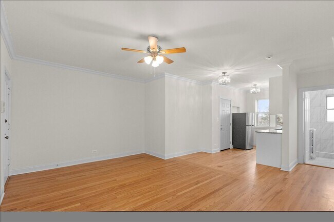 Photo - Large Studio in Andersonville Unidad 27-3B