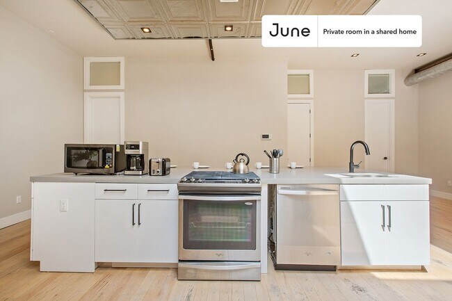 Photo - Room in Shared 6.0 bed/4 bath home