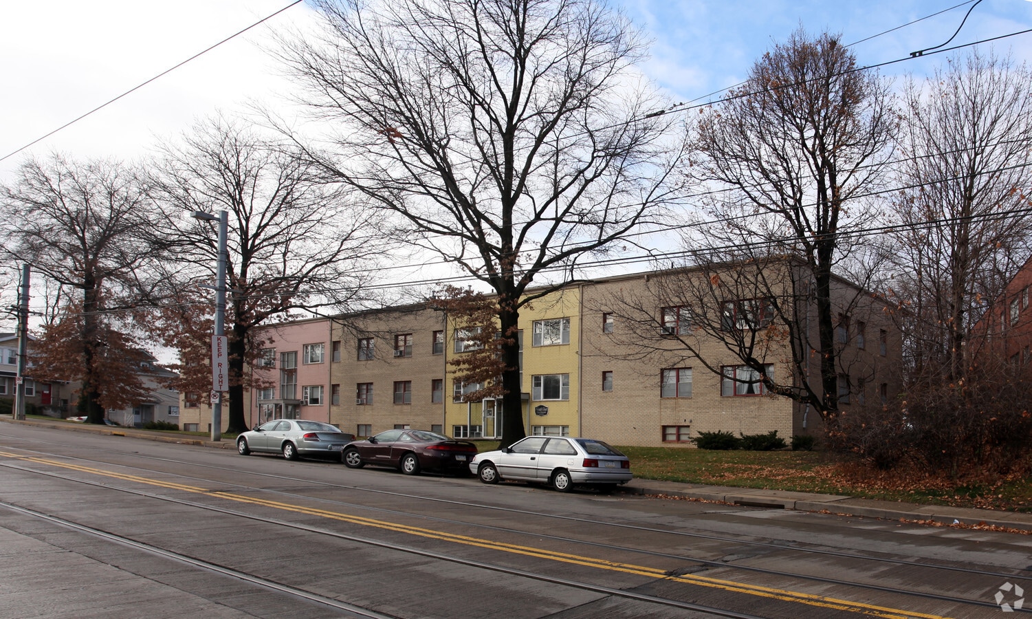 Photo - South View Apartments