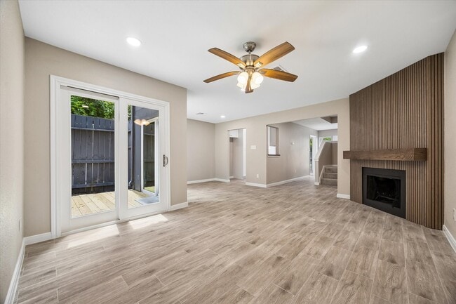 Photo - 9007 Imogene St Unit F