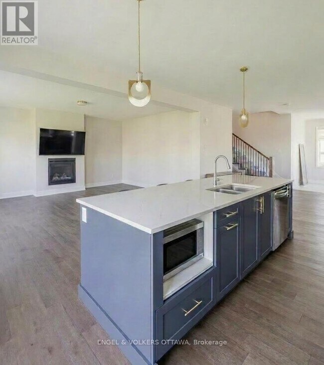 Photo - 660 Terrier Cir