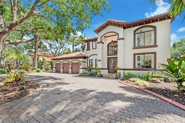 Photo - 5621 SW 68th Ct