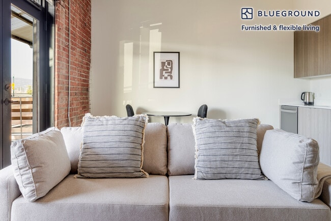 Photo - 1501 Buena Vista Ave Unidad SI FL0-ID1871