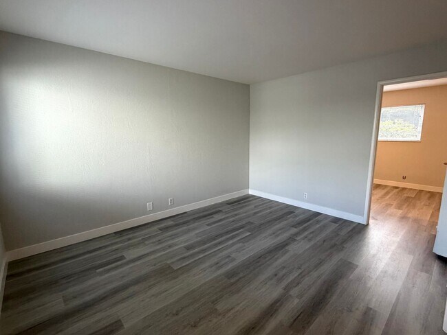 Photo - The Pines Apartments