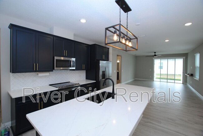 Photo - 6997 Red Timber Rd