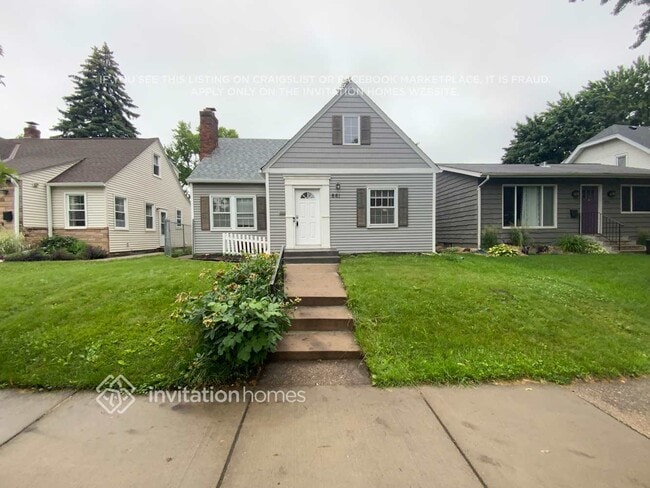 Building Photo - 661 Nebraska Ave E Rental