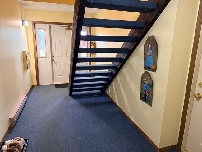 Photo - 806 Kentwood Dr Unit 3