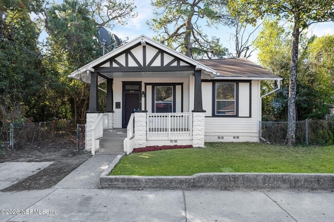 Photo - 522 W 21st St