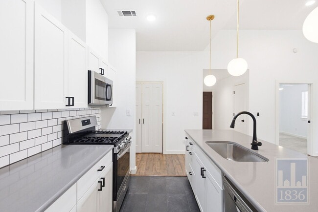 Photo - 13009 Lamplight Village Ave