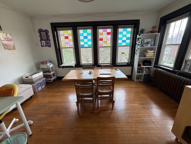 Photo - 204-204 S Braddock Ave Unit 204-B