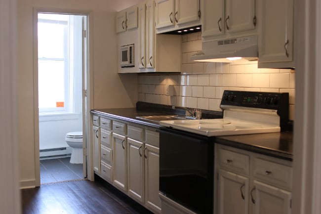 Photo - 55 W Louther St