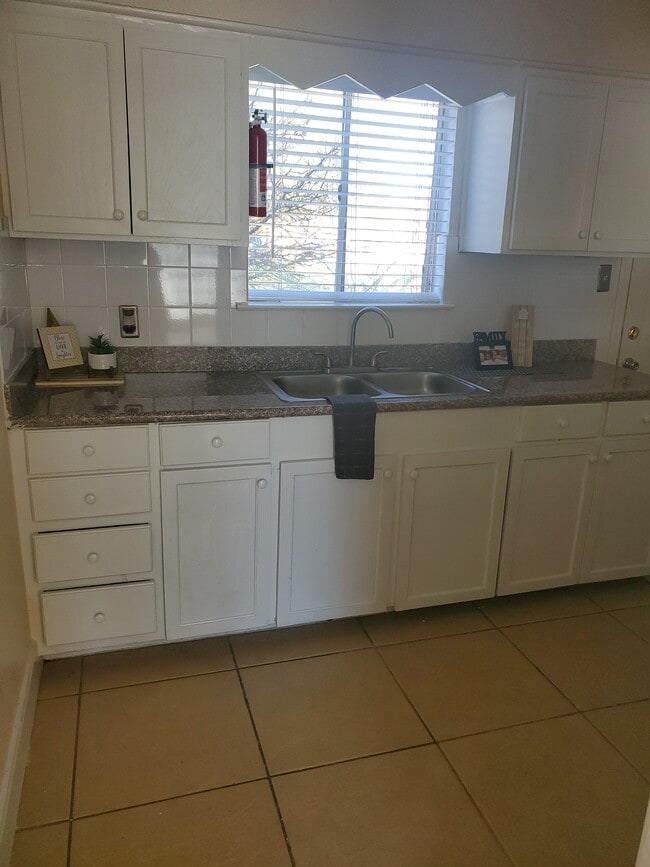 Photo - Strawberry Flats Apartments