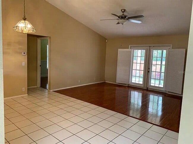 5025 82nd Way E