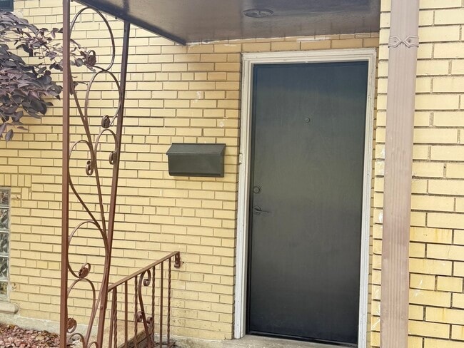 Photo - 4201 W 55th St