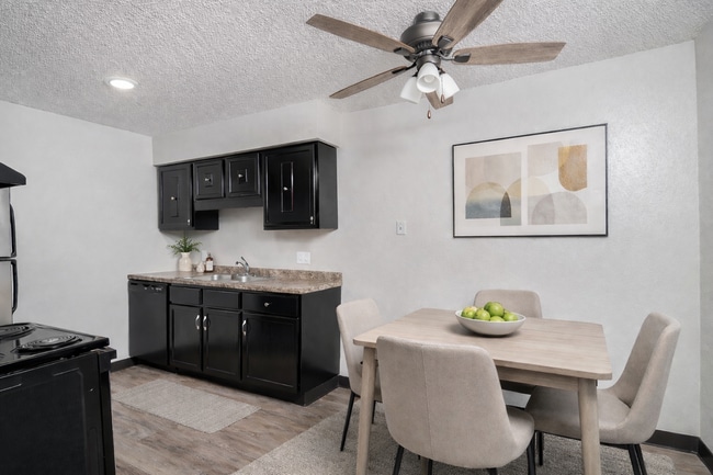 Thunder Ridge Apartments