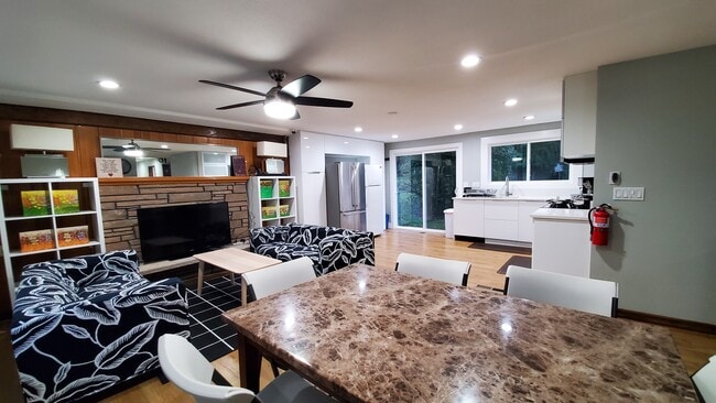 Photo - 1803 N 200th St