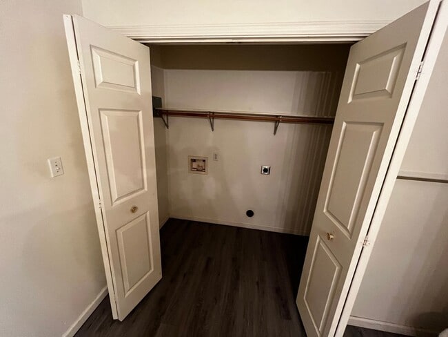 Photo - 9021 W Jackson St Unit 9021