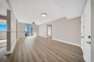 Photo - 185 SE 14th Terrace Unidad 2008