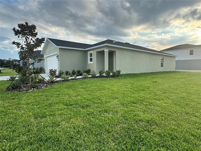 3784 NE 32nd Ct