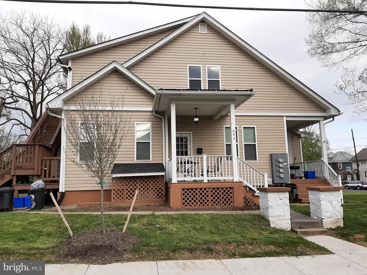 Photo - 699 National Ave Unit 2