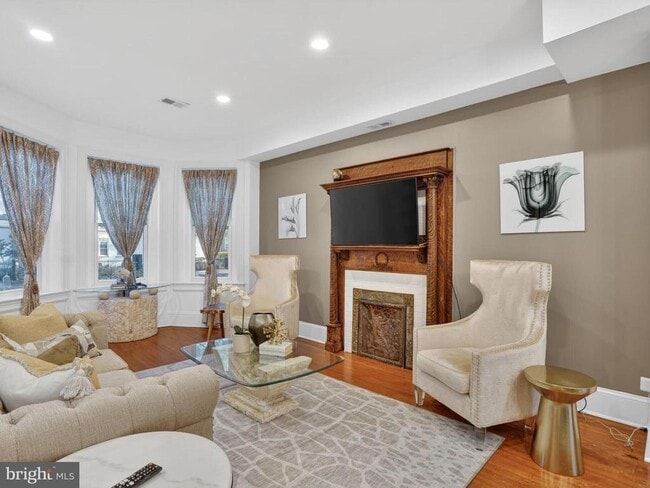 Photo - 147 Rhode Island Ave NW