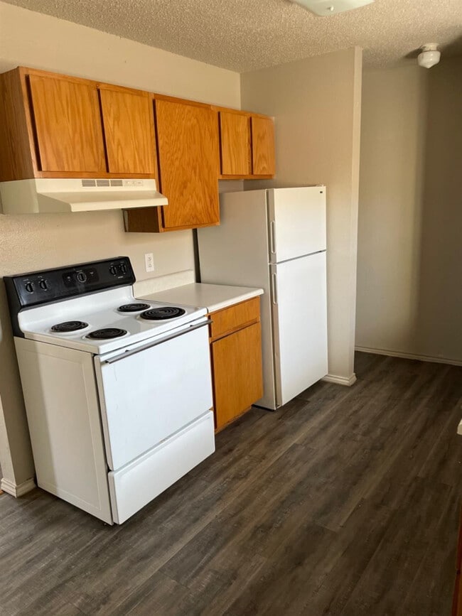 Photo - 1508 82nd St