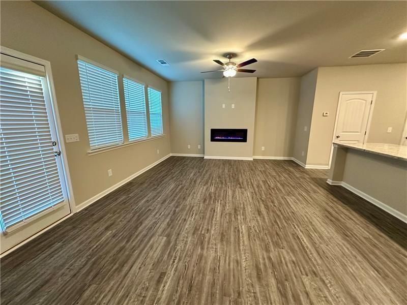 380 Whitetail Cir