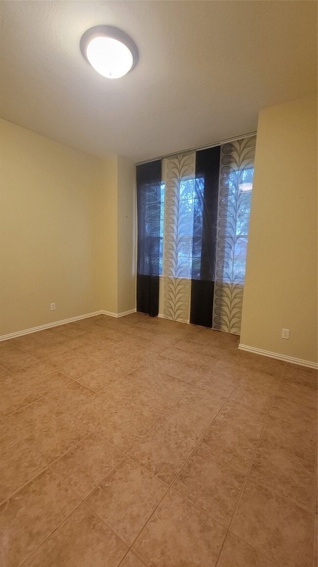 Photo - 16006 Wilmington Park Ln